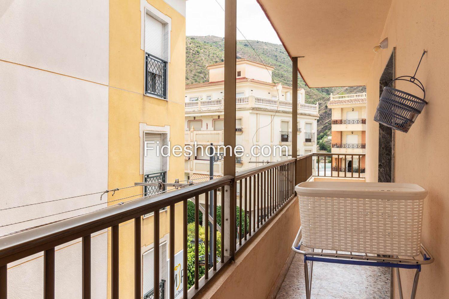 Flat for Sale in Albuñol