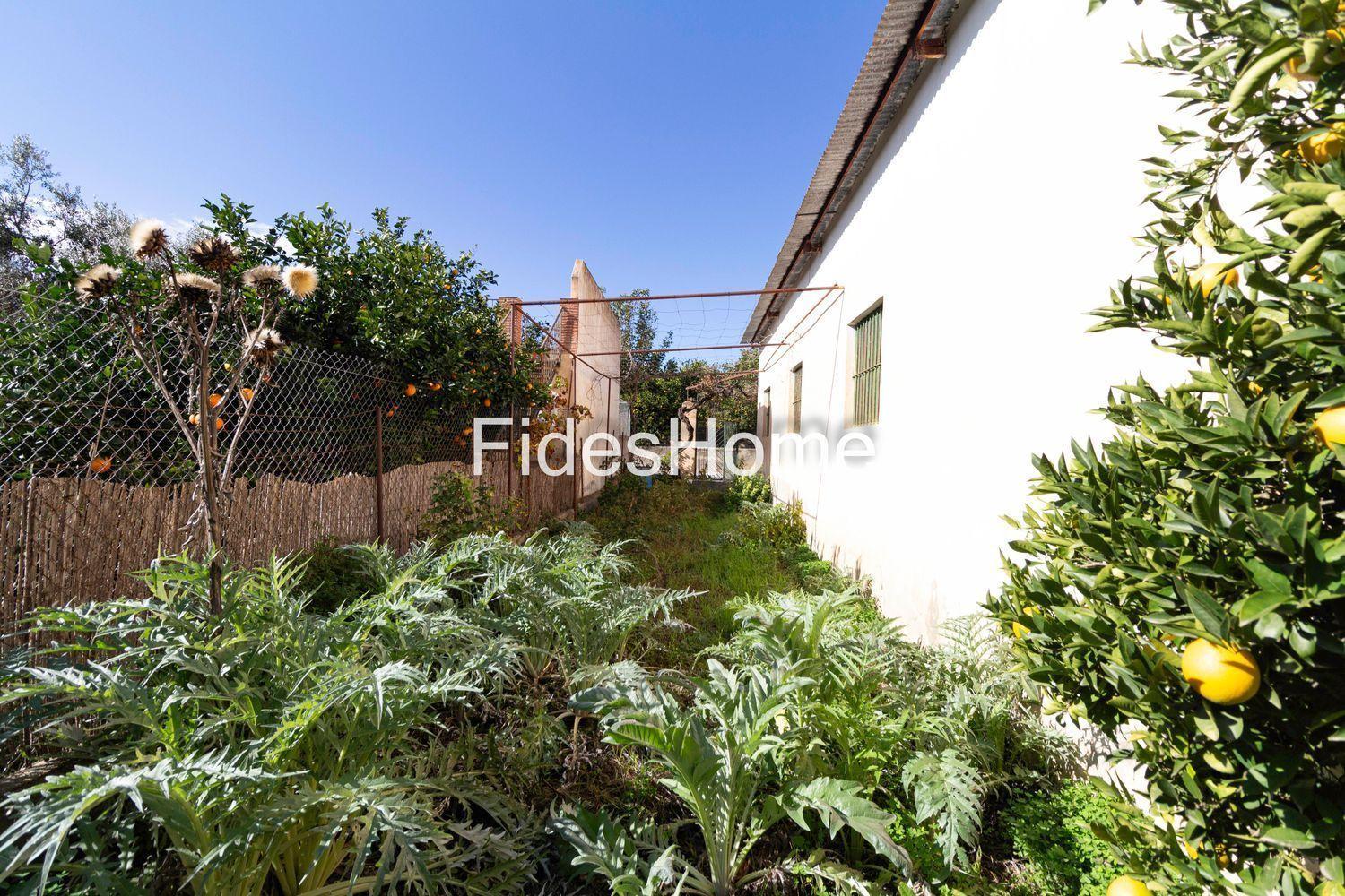 Building Site for Sale in Lecrín