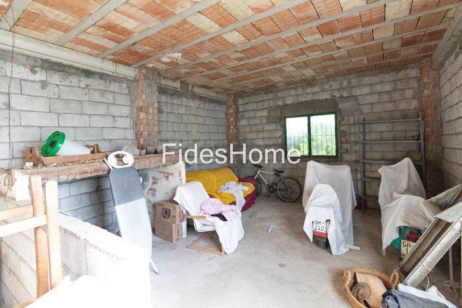 Building Site for Sale in Lecrín