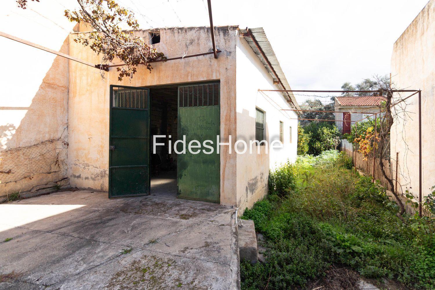 Building Site for Sale in Lecrín