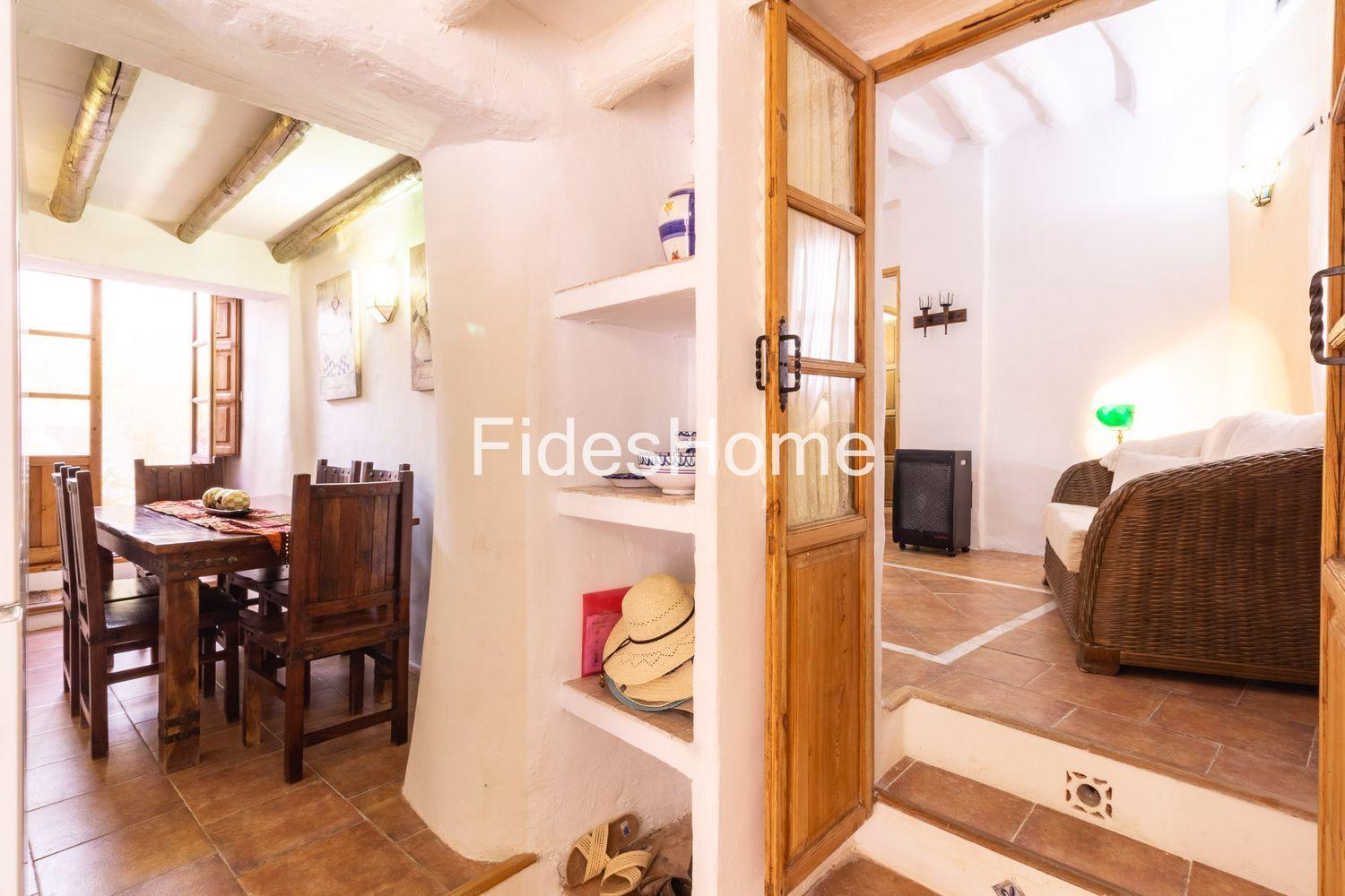 Chalet for Sale in Lecrín