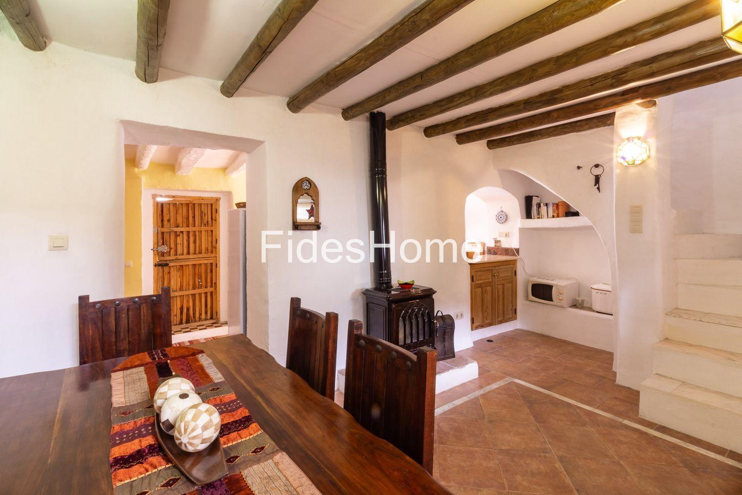 Chalet for Sale in Lecrín