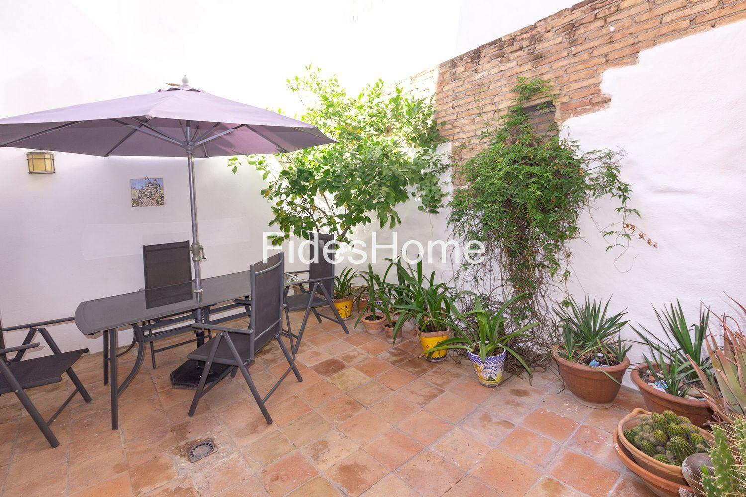 Chalet for Sale in Lecrín