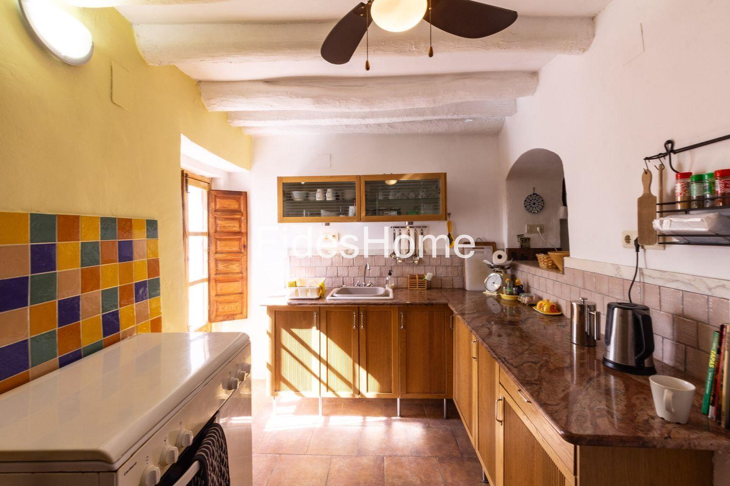 Chalet for Sale in Lecrín