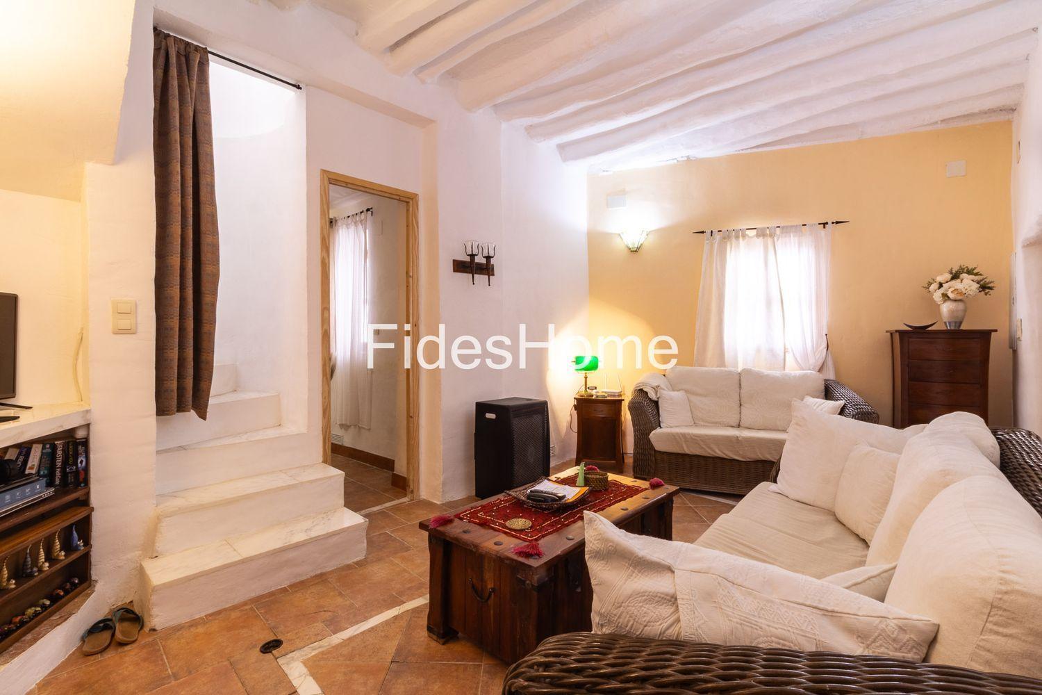 Chalet for Sale in Lecrín