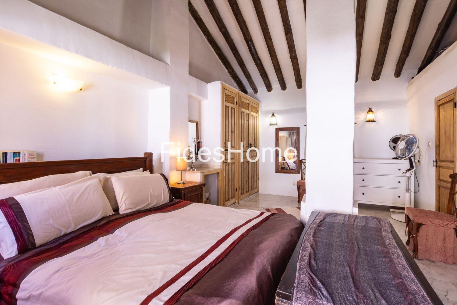 Chalet for Sale in Lecrín