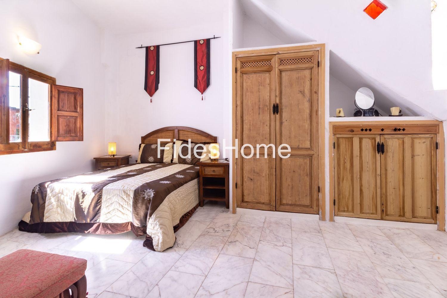 Chalet for Sale in Lecrín