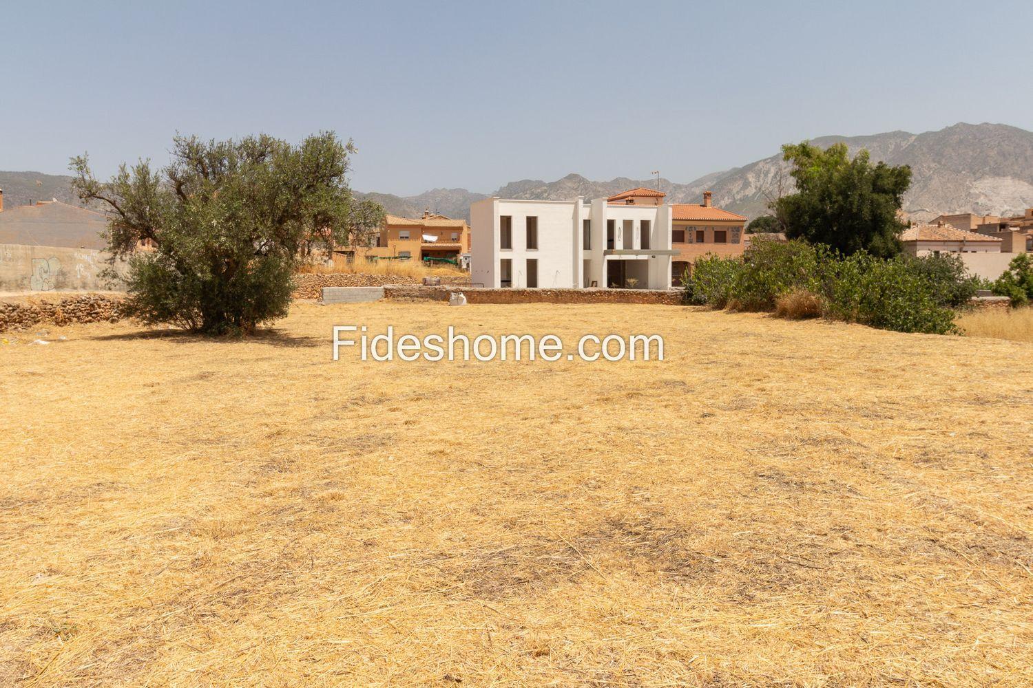 Plot for Sale in Villamena
