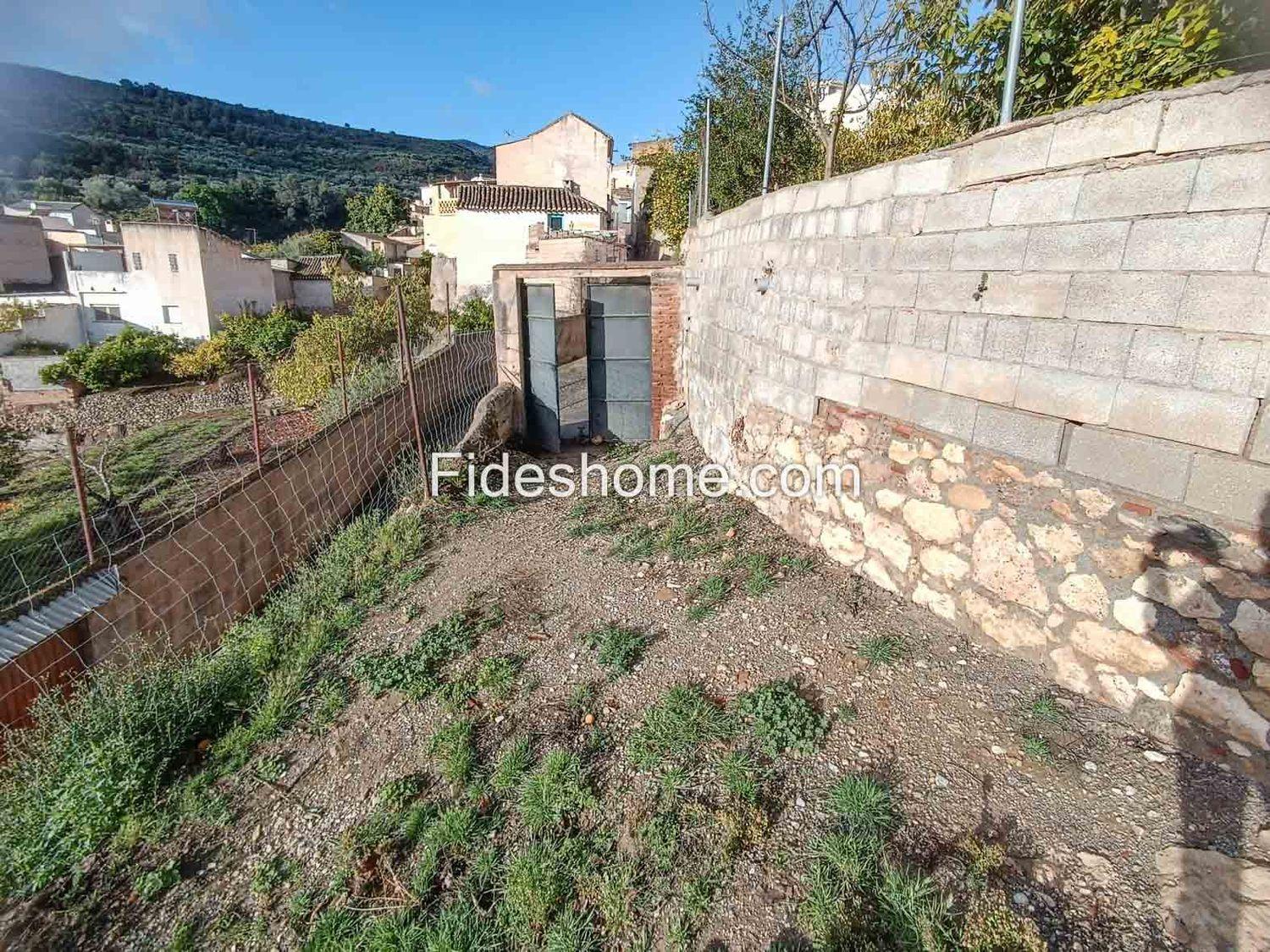 Plot for Sale in Albuñuelas