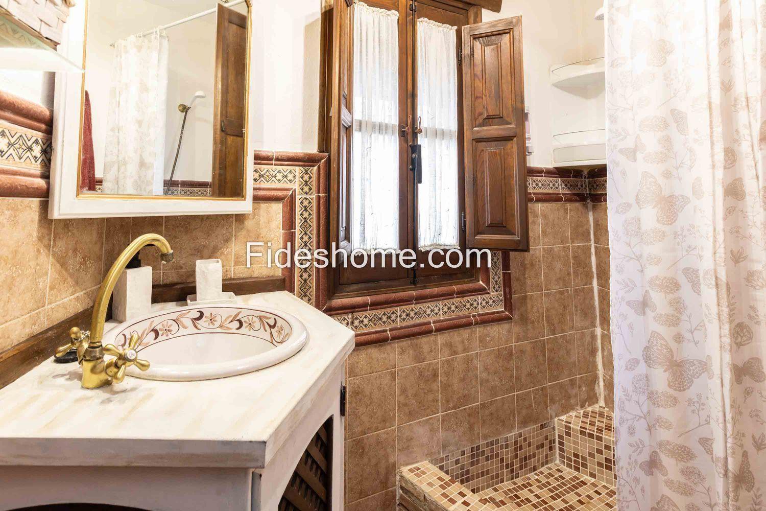 Chalet for Rent in Los Guajares