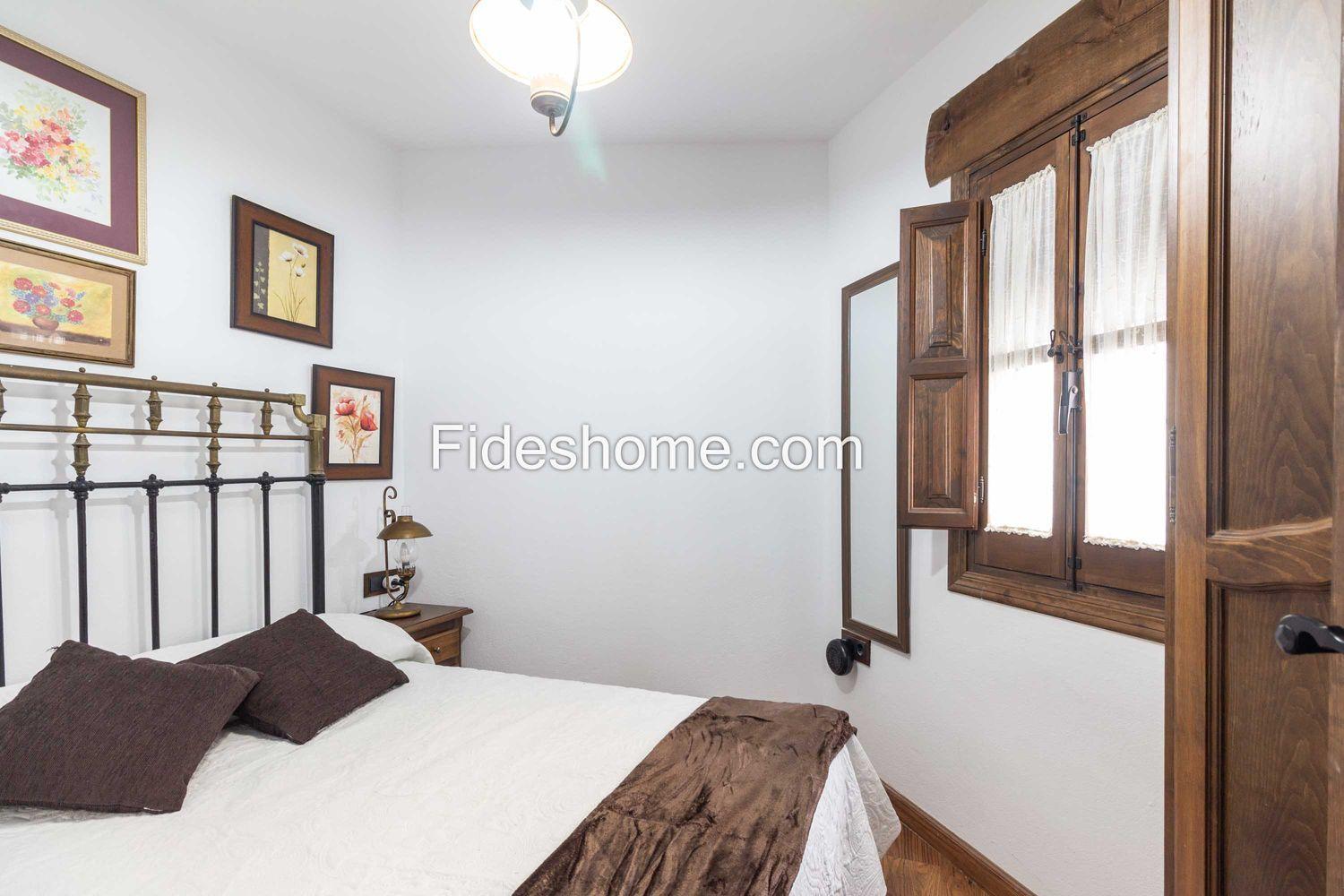Chalet for Rent in Los Guajares