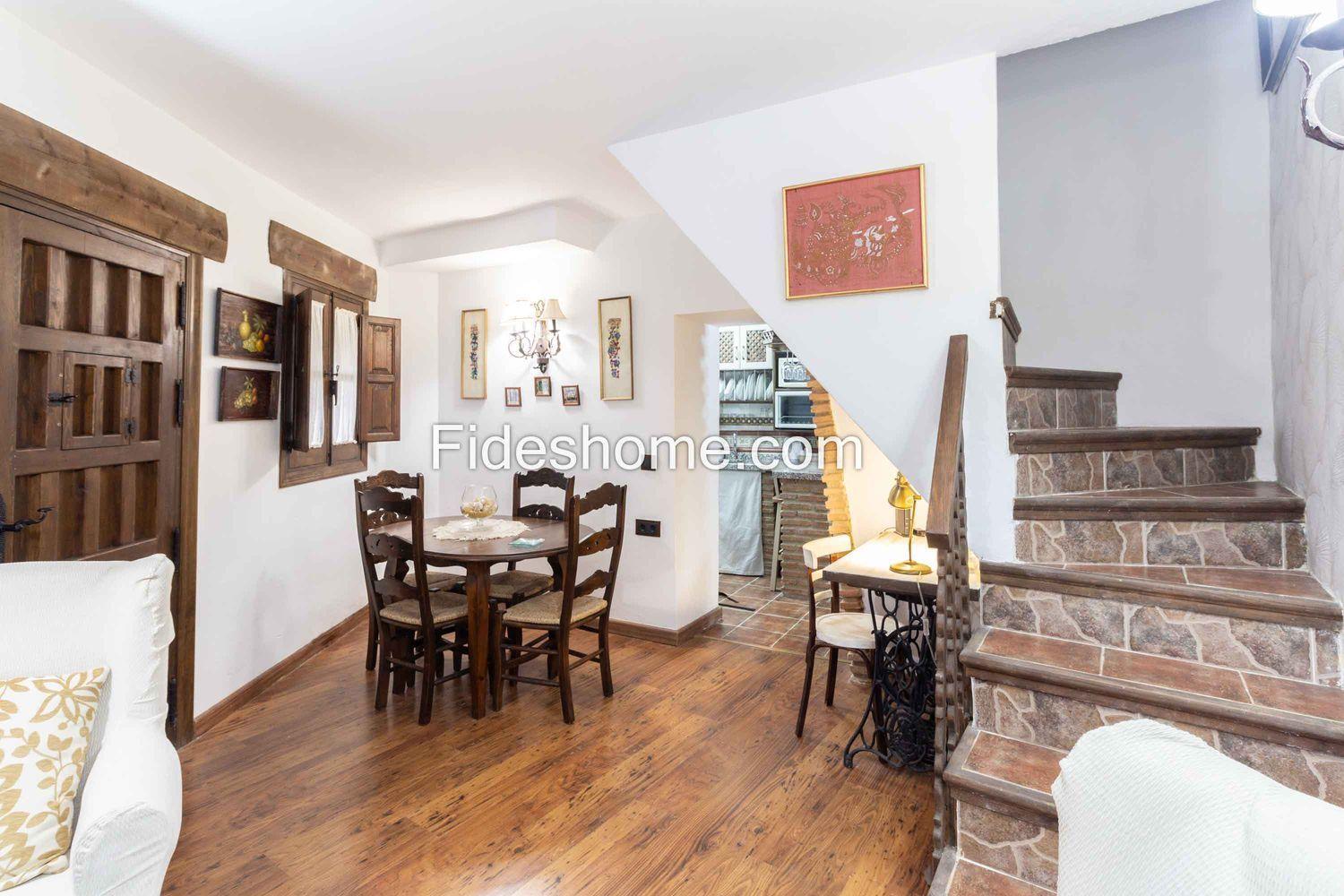 Chalet for Rent in Los Guajares