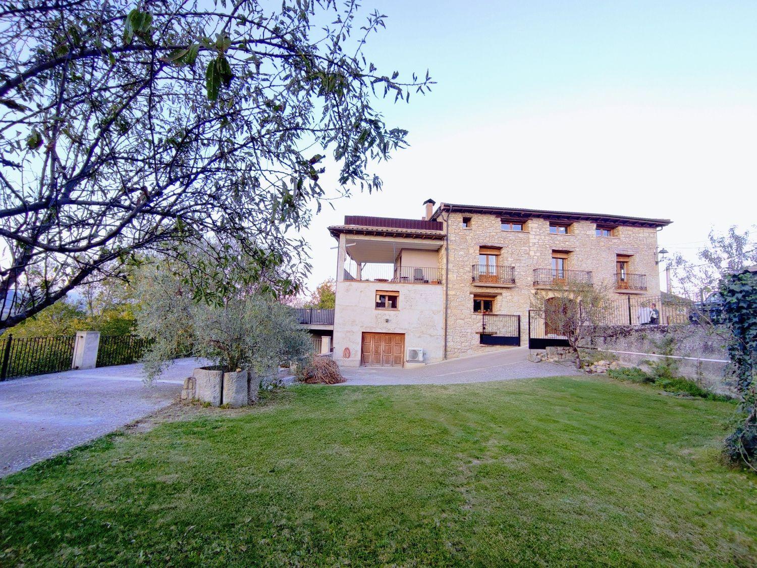 House for Sale in Graus