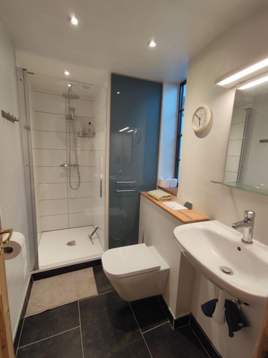 House for Sale in Graus