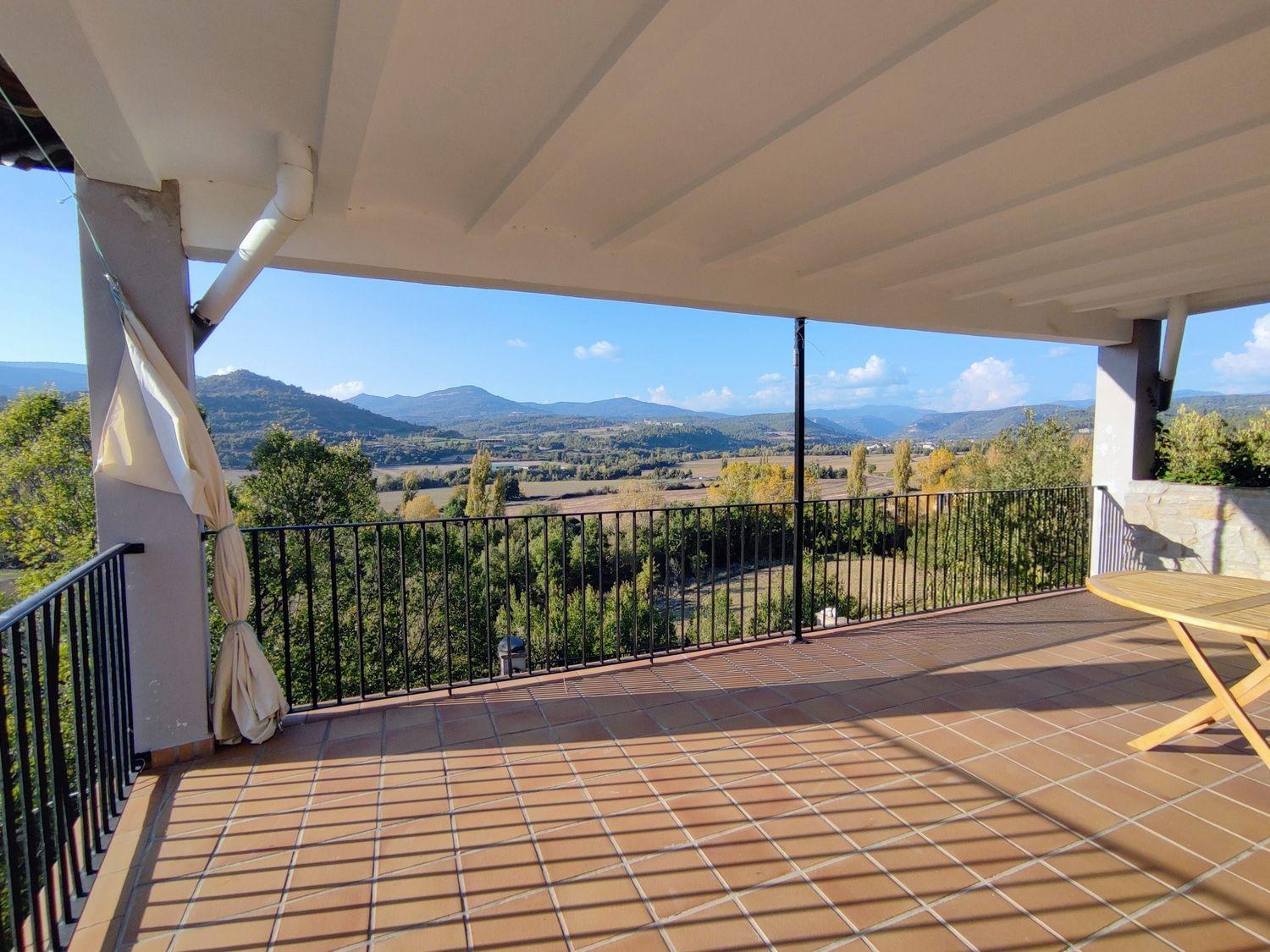 House for Sale in Graus
