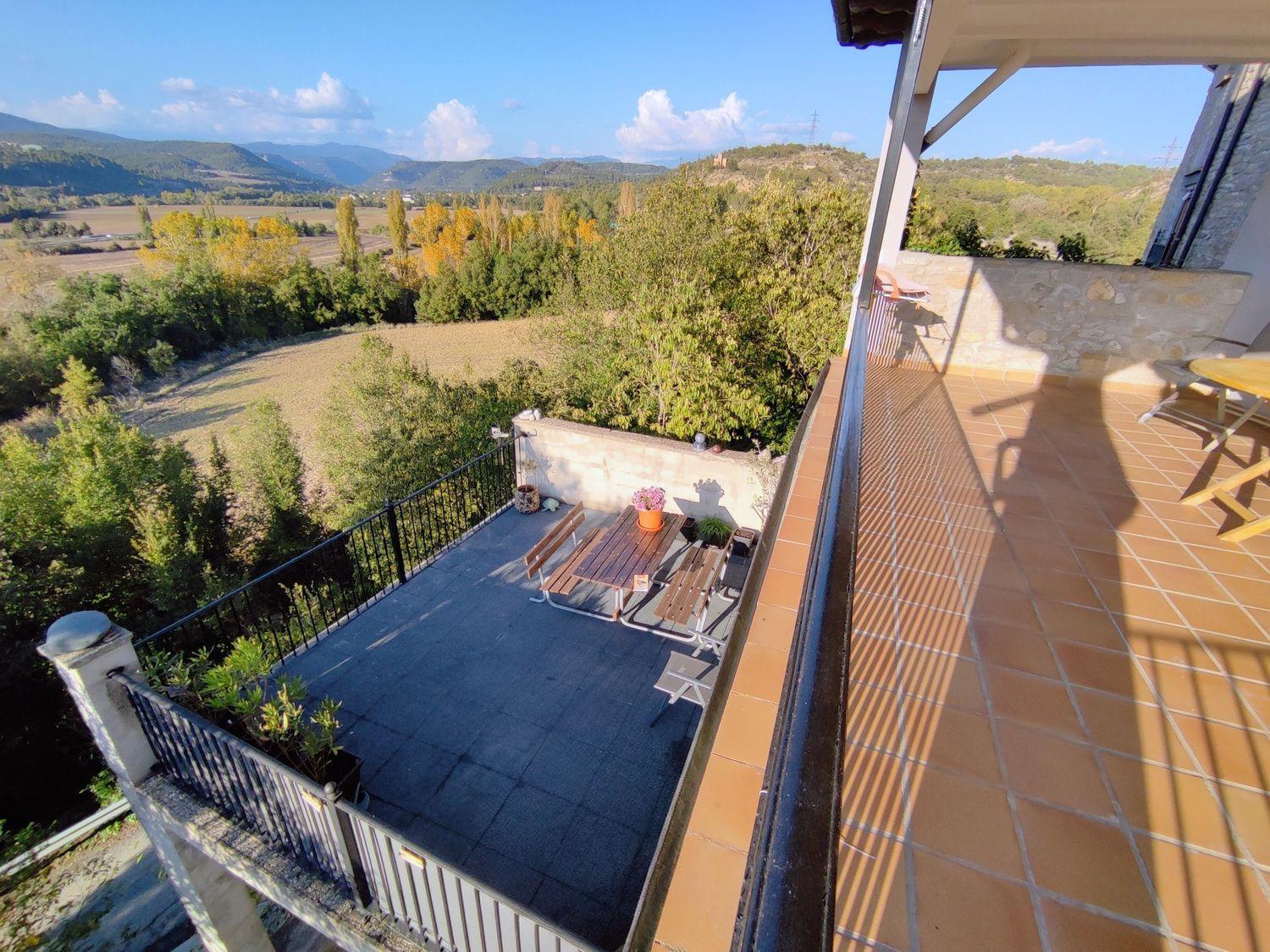 House for Sale in Graus