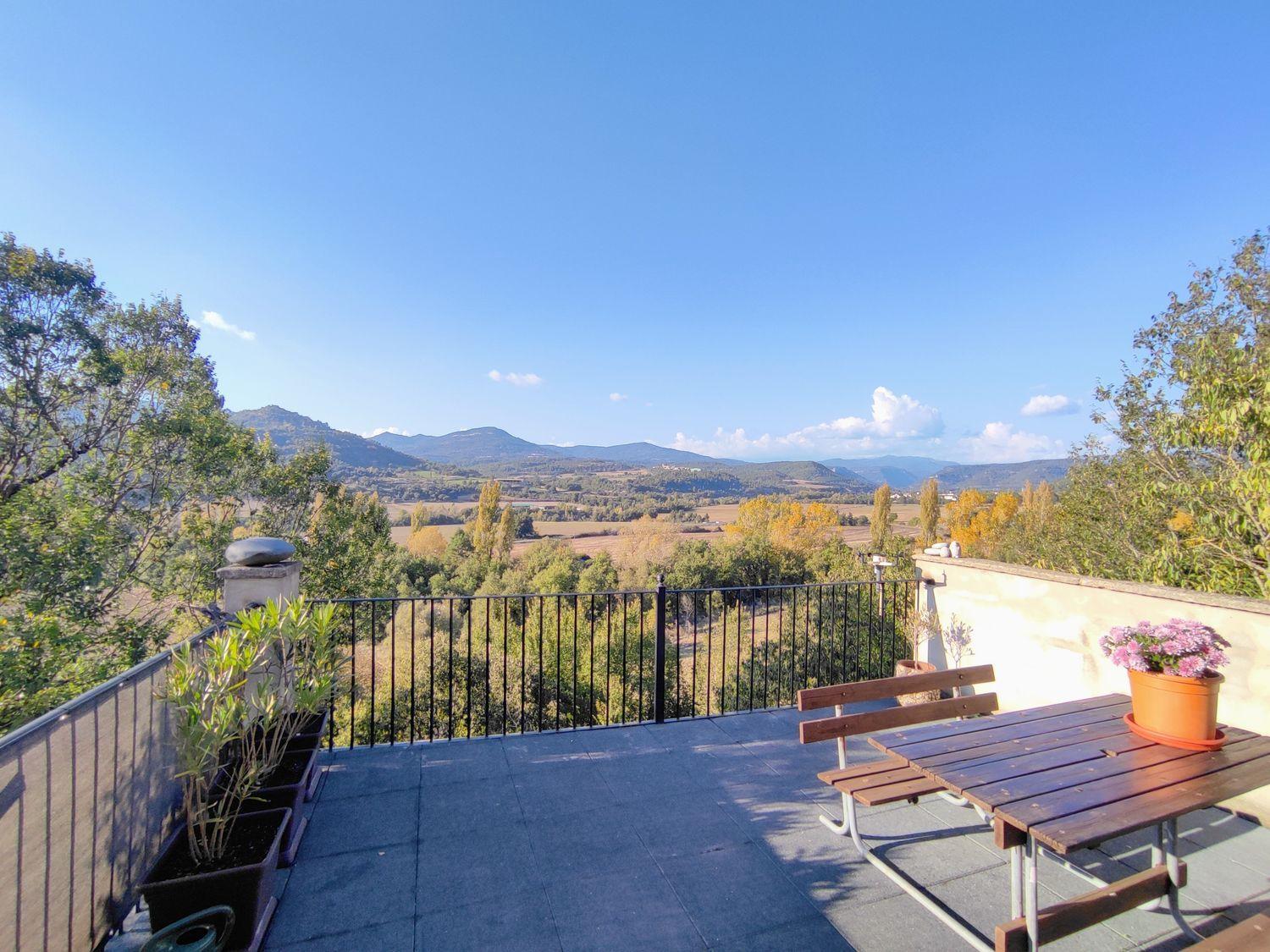 House for Sale in Graus