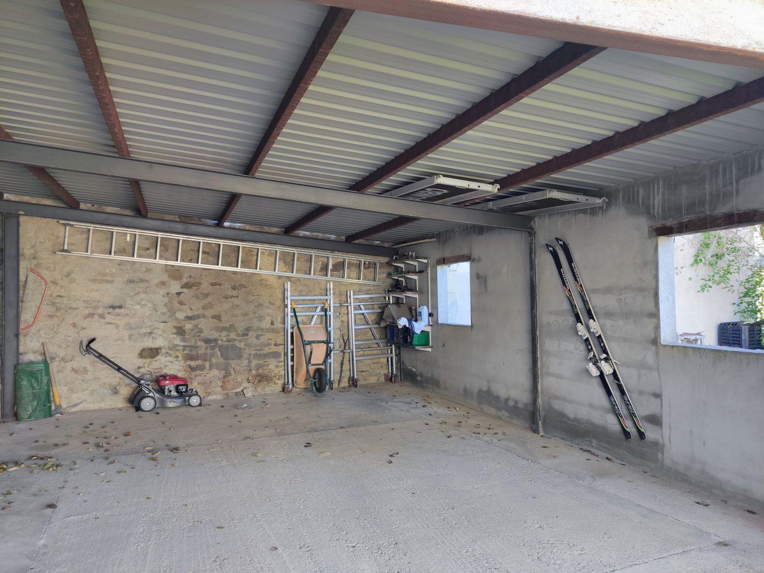 House for Sale in Graus