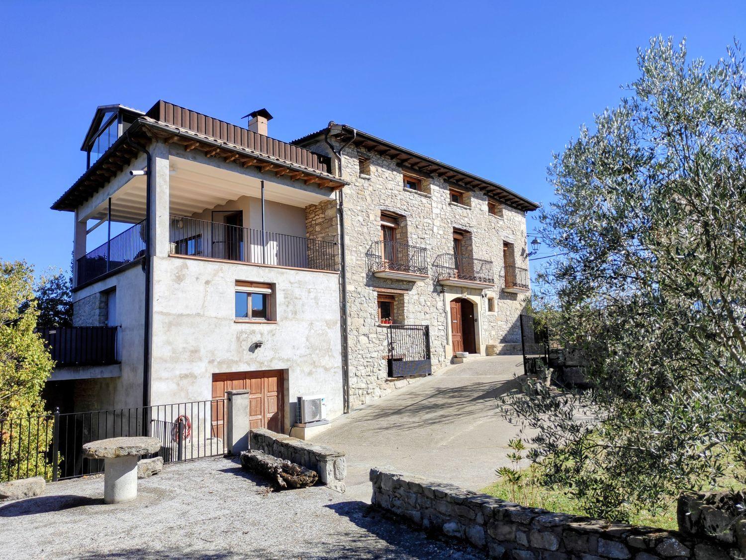 House for Sale in Graus