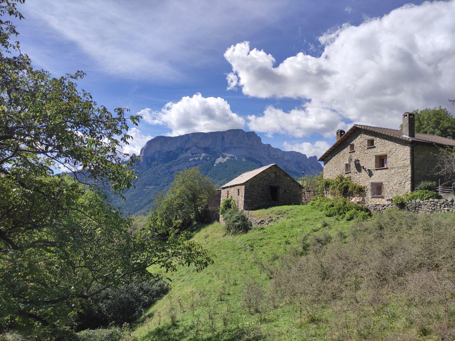 House for Sale in Tella-Sin
