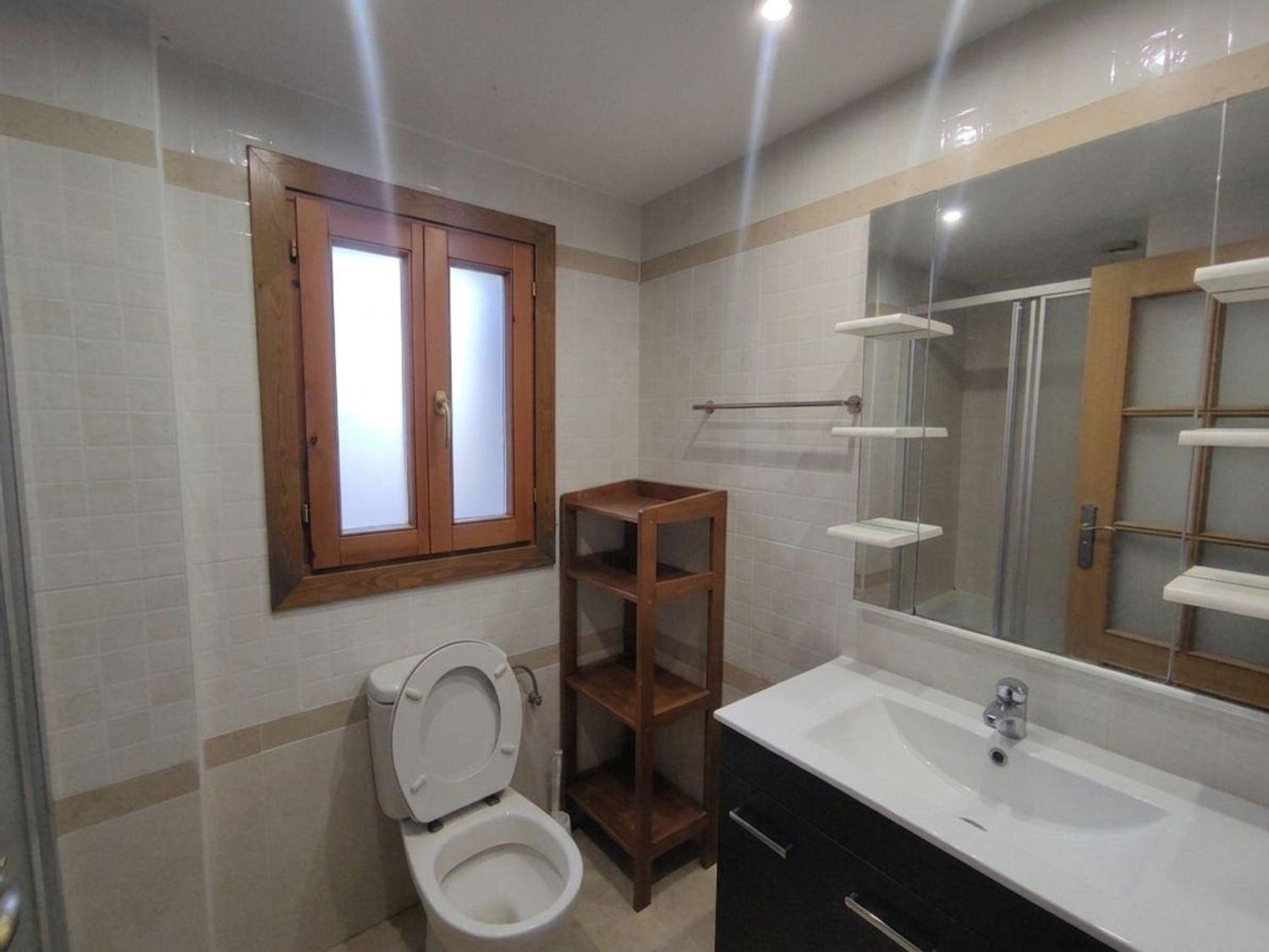 Villa for Sale in Boltaña