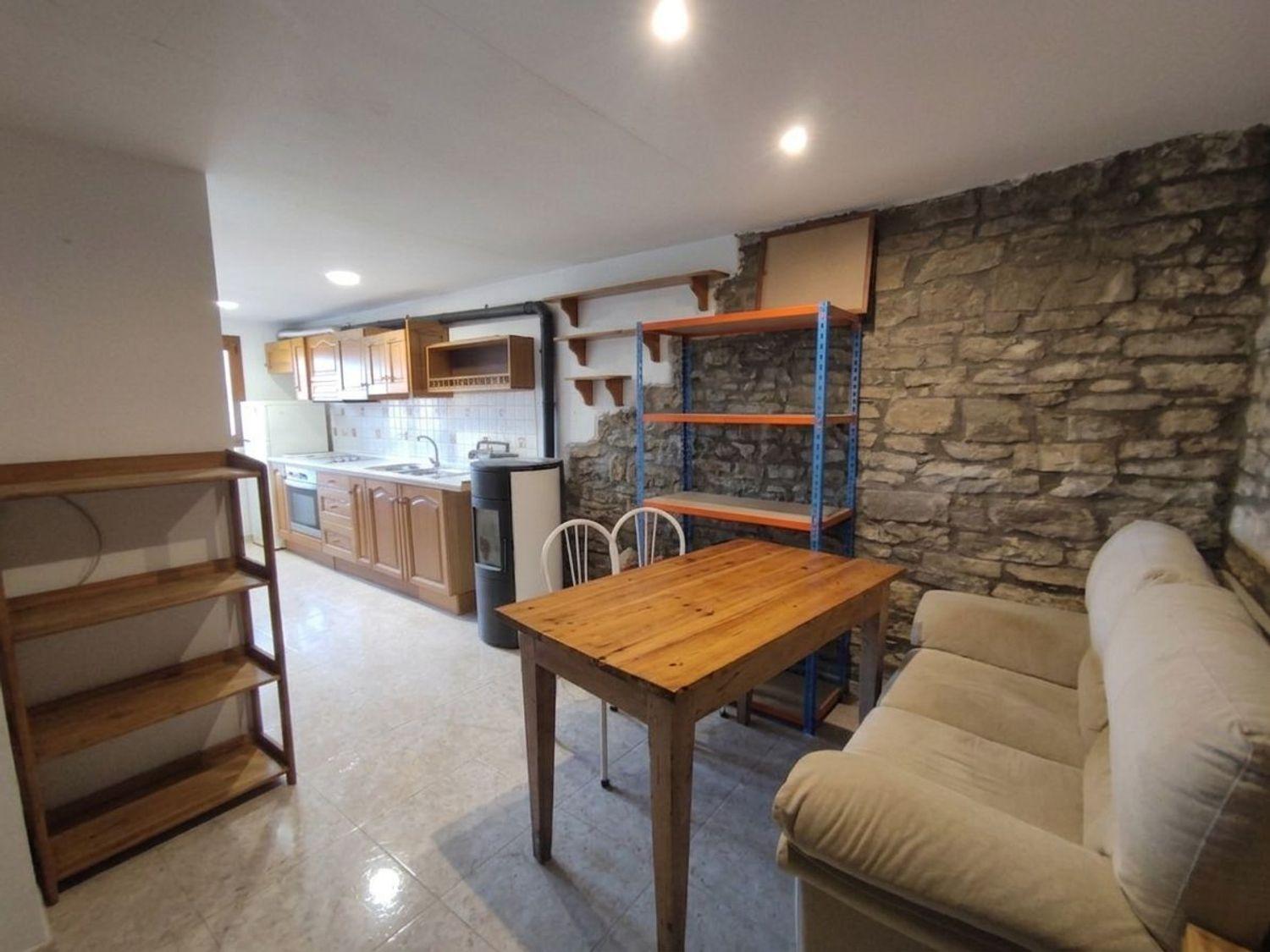 Villa for Sale in Boltaña