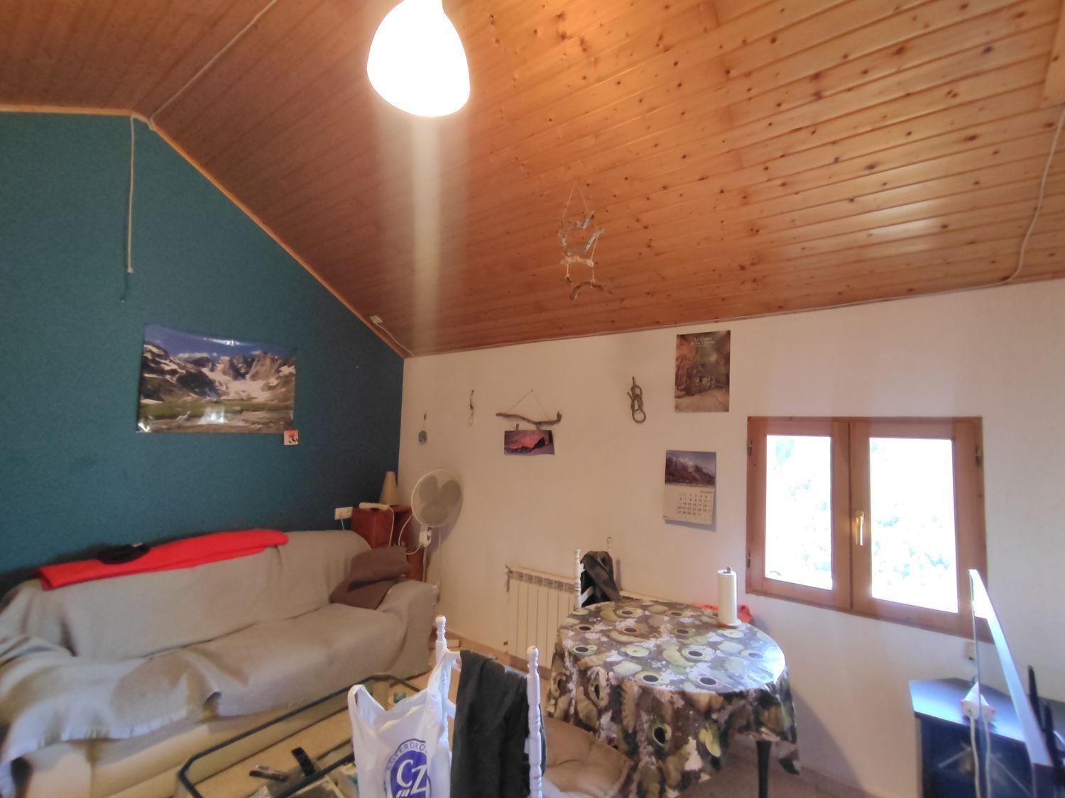 Villa for Sale in Boltaña