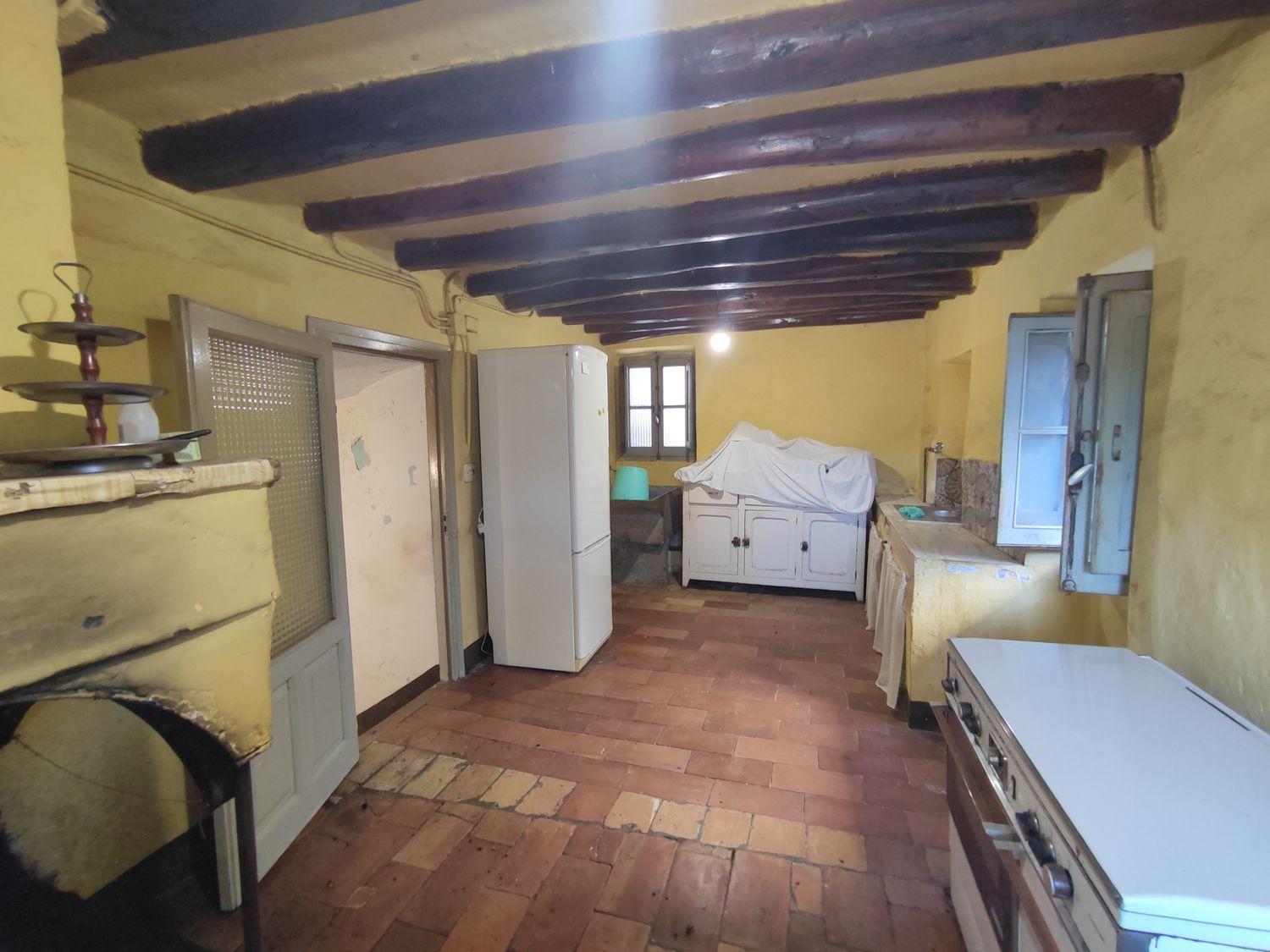Semi-detached House for Sale in Aínsa-Sobrarbe