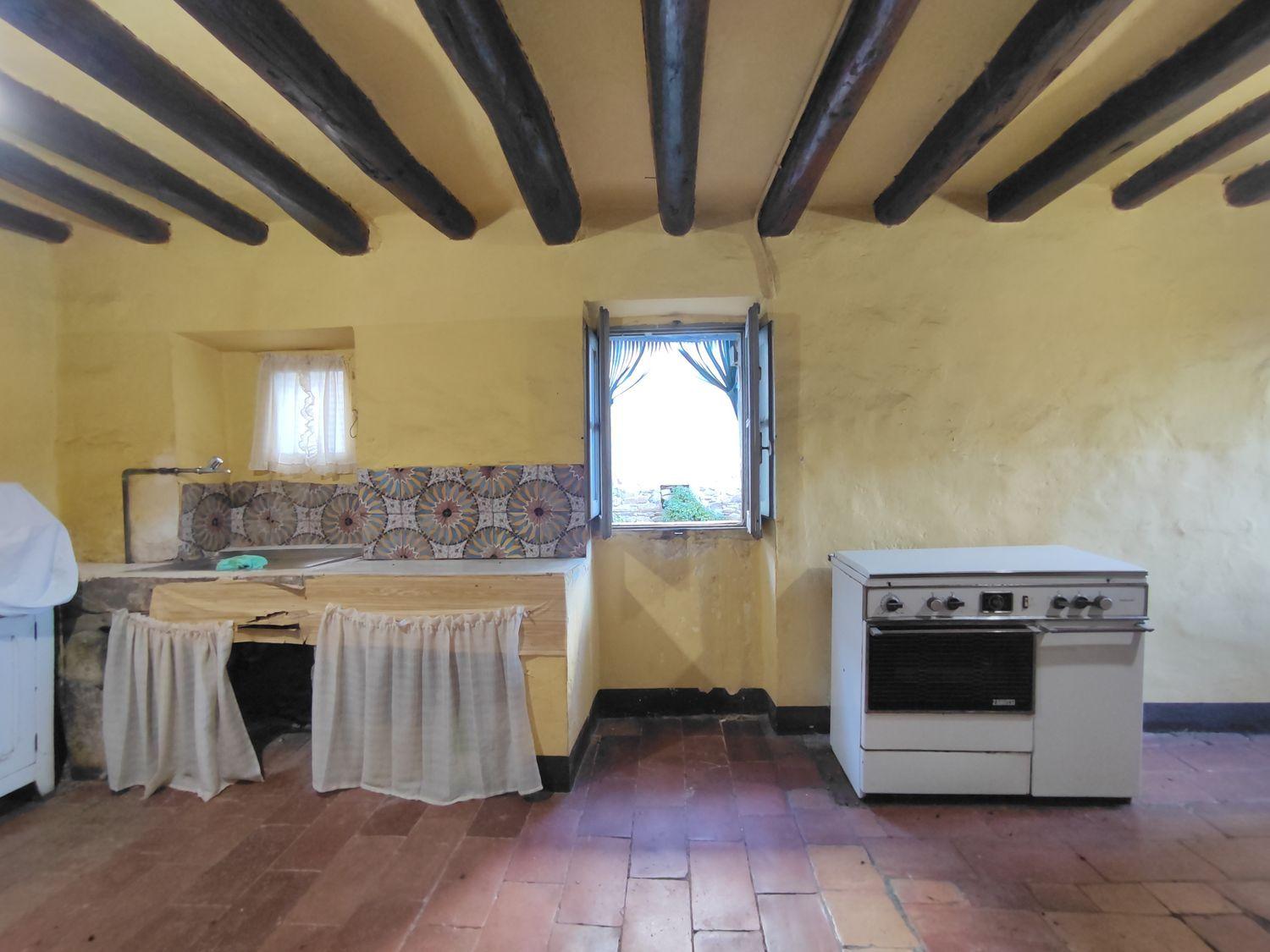 Semi-detached House for Sale in Aínsa-Sobrarbe