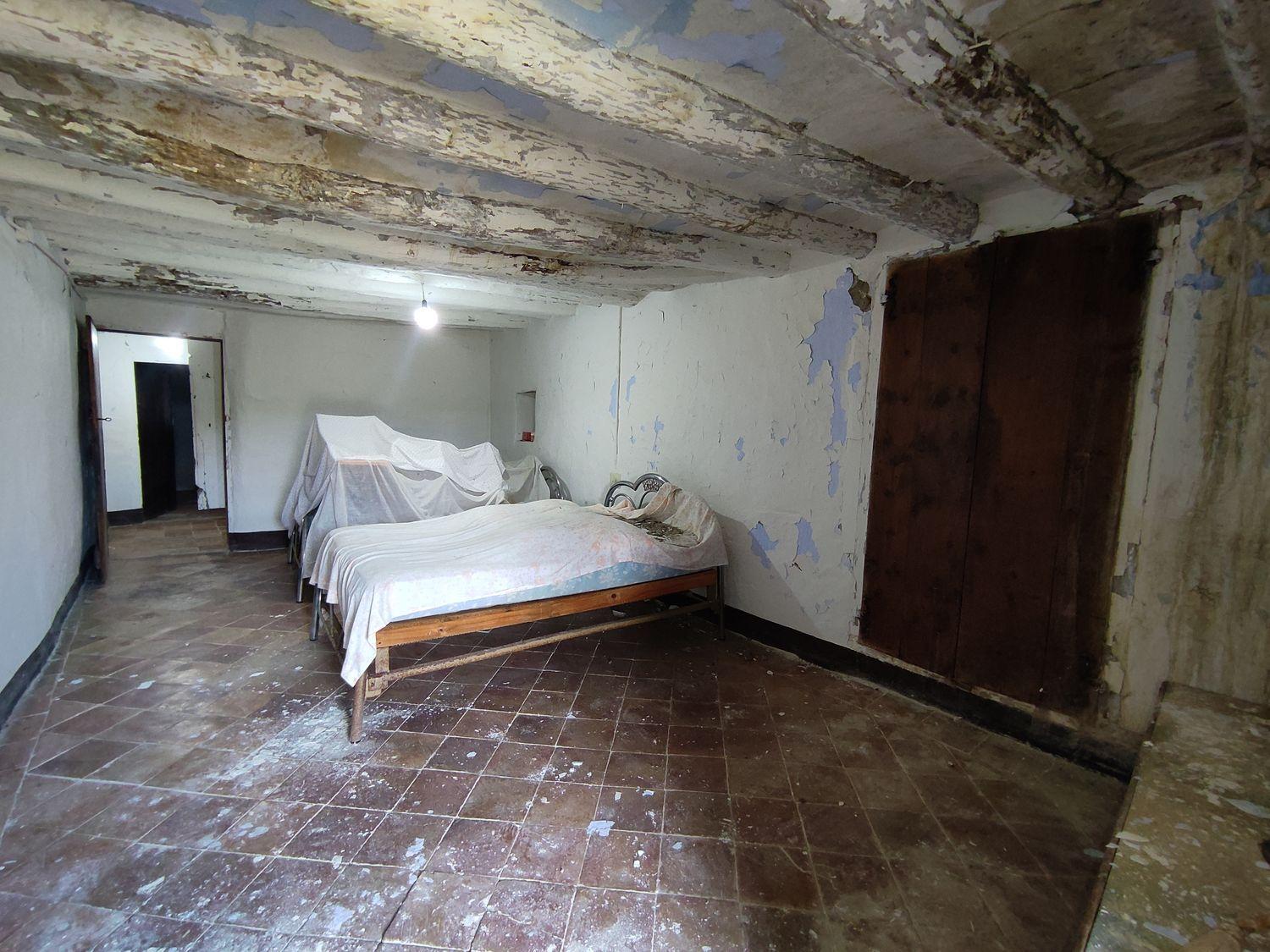 Semi-detached House for Sale in Aínsa-Sobrarbe