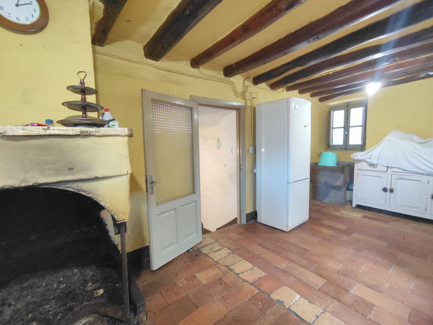 Semi-detached House for Sale in Aínsa-Sobrarbe