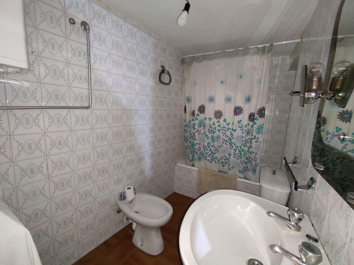 Semi-detached House for Sale in Aínsa-Sobrarbe