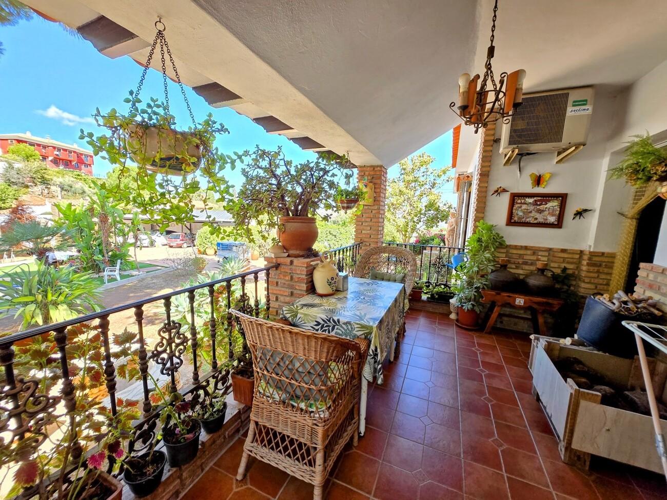 Villa for Sale in Alhaurín de la Torre