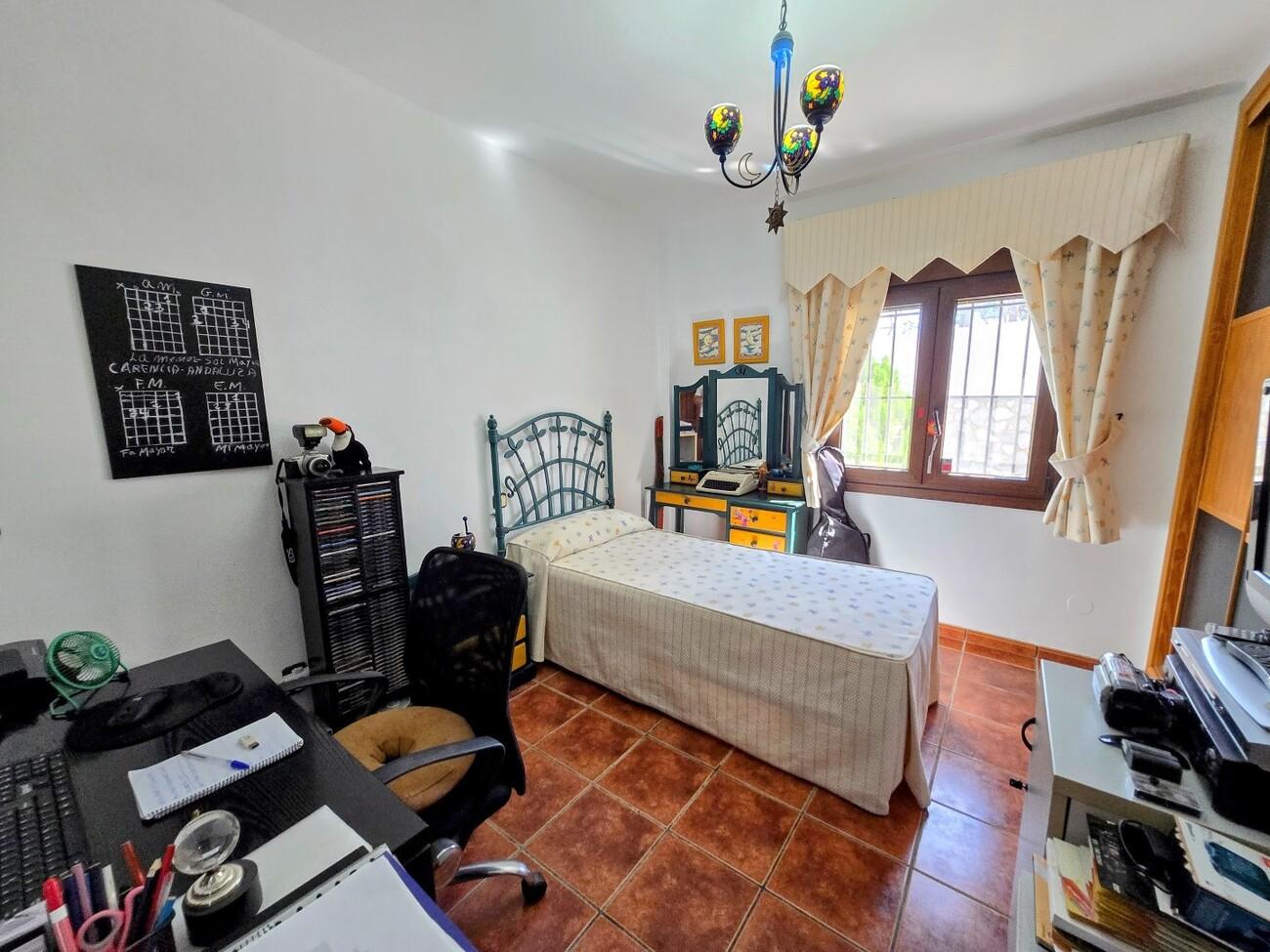 Villa for Sale in Alhaurín de la Torre