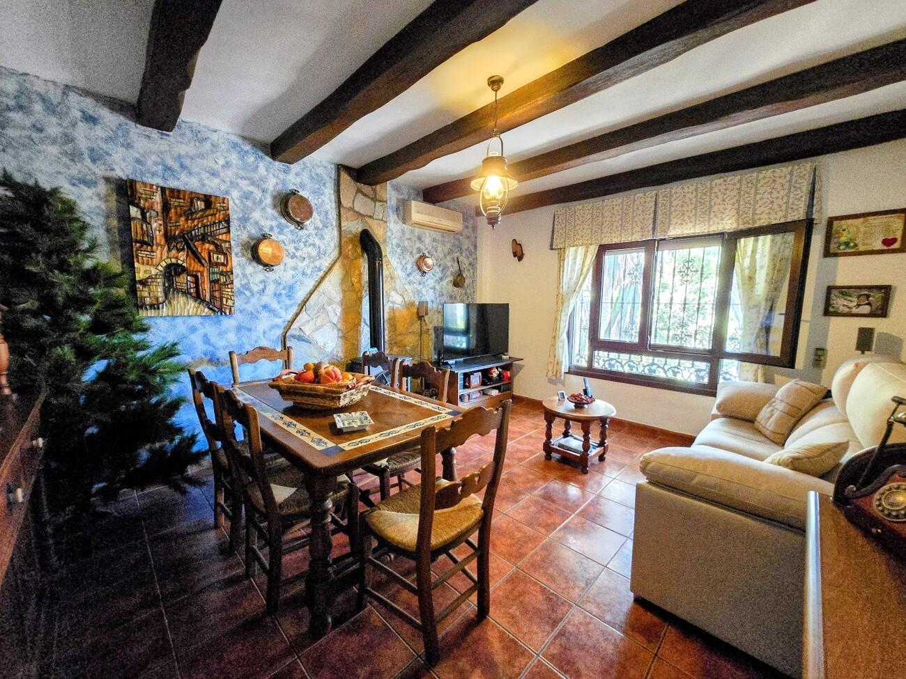 Villa for Sale in Alhaurín de la Torre