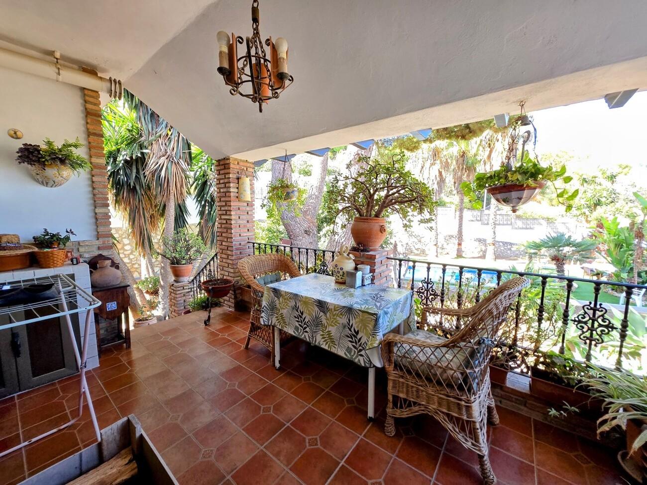 Villa for Sale in Alhaurín de la Torre
