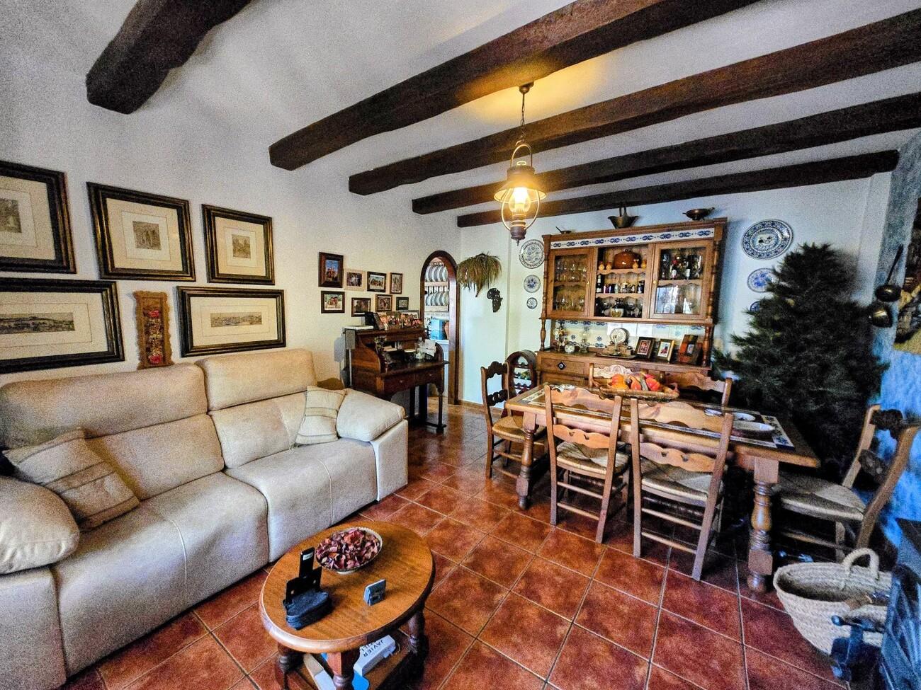 Villa for Sale in Alhaurín de la Torre