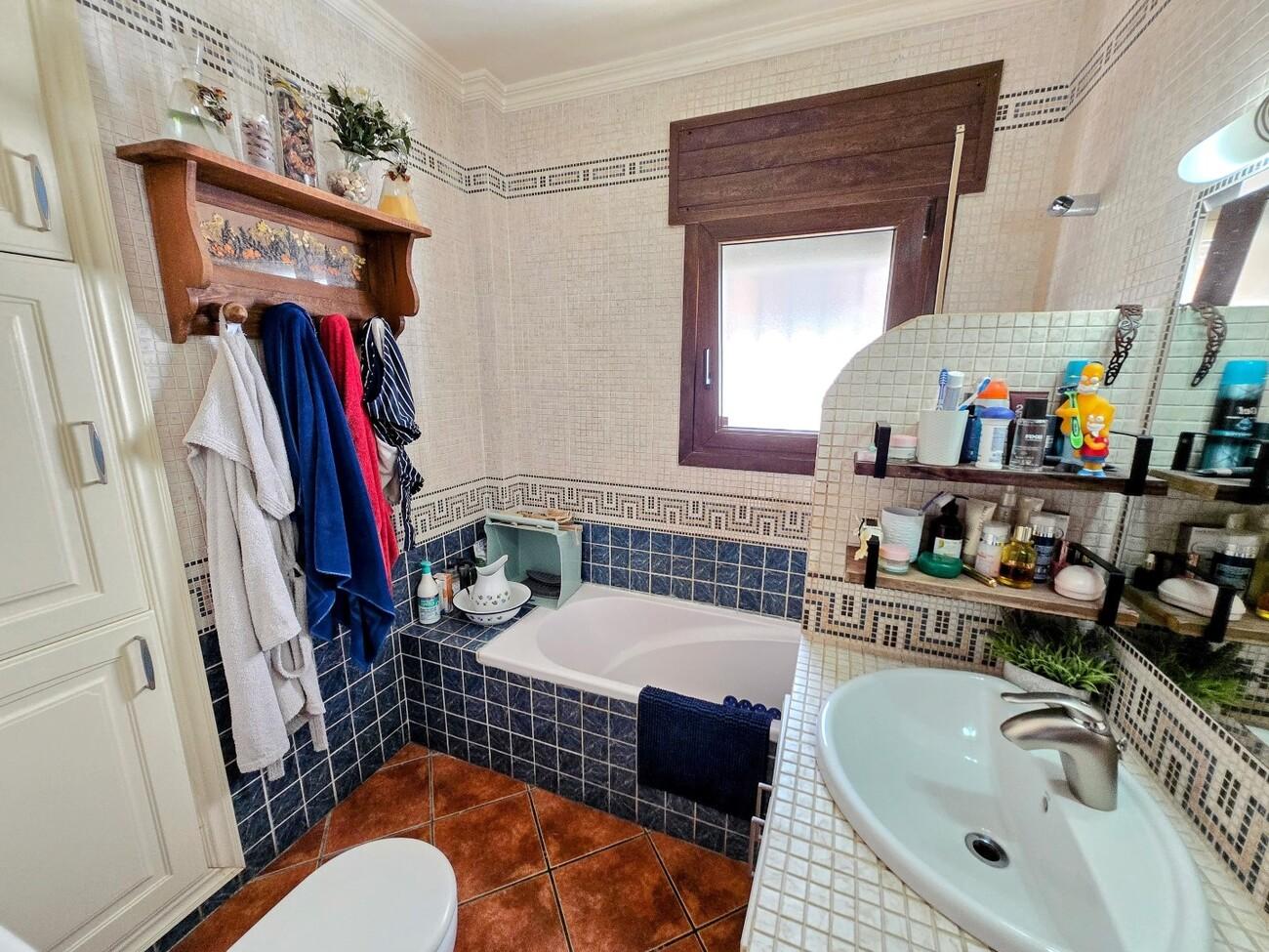 Villa for Sale in Alhaurín de la Torre
