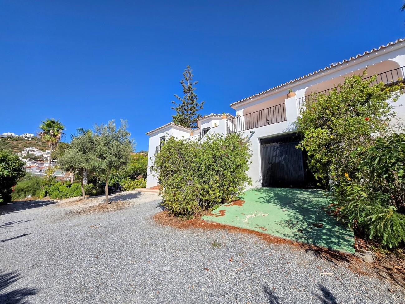 Villa for Sale in Nerja
