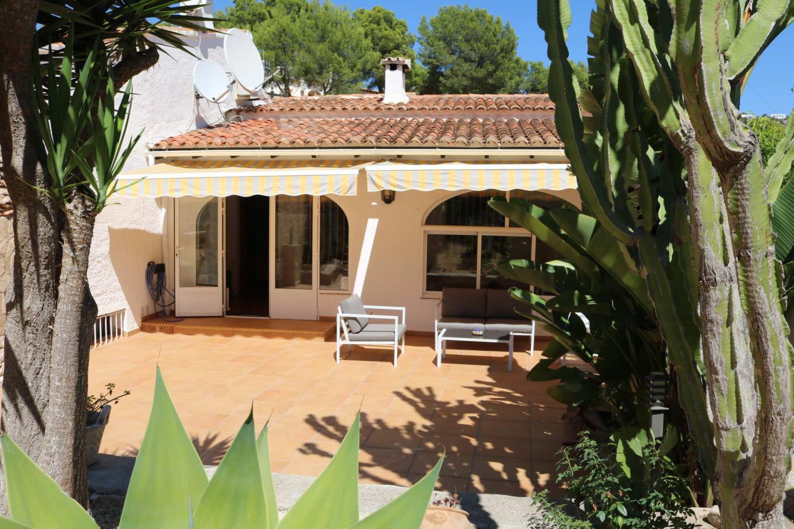 Bungalow for Holiday Rental in Moraira