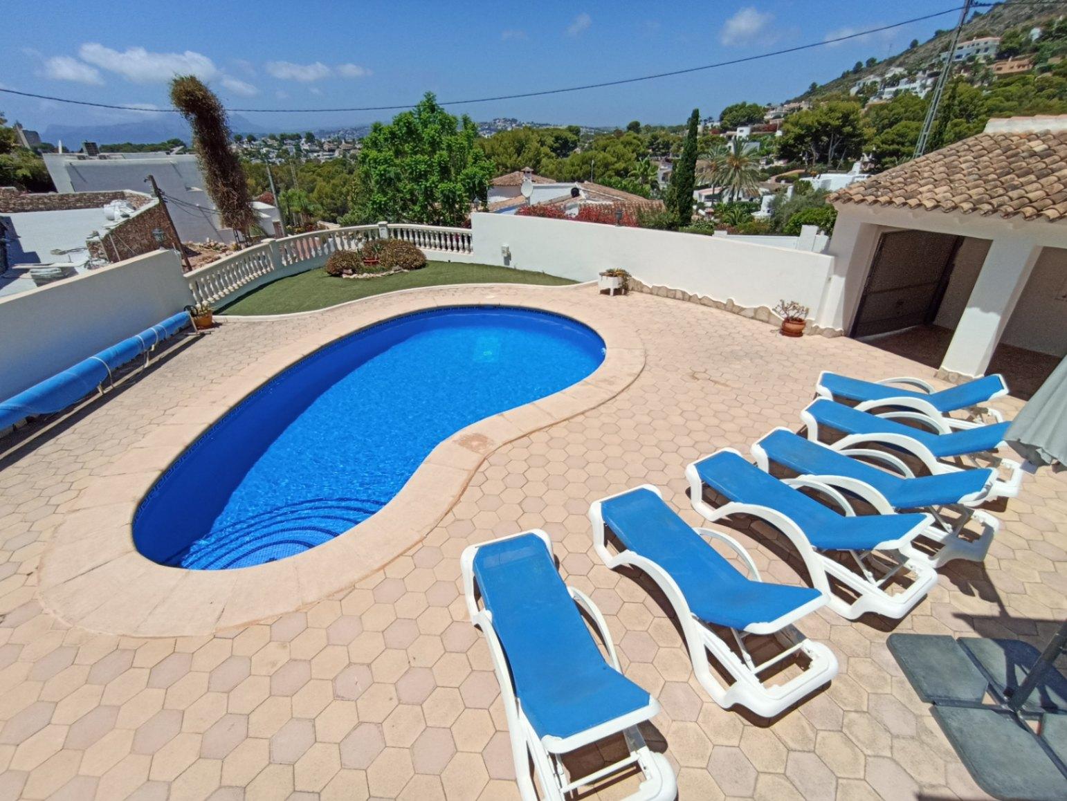 Villa en Alquiler turístico en Moraira