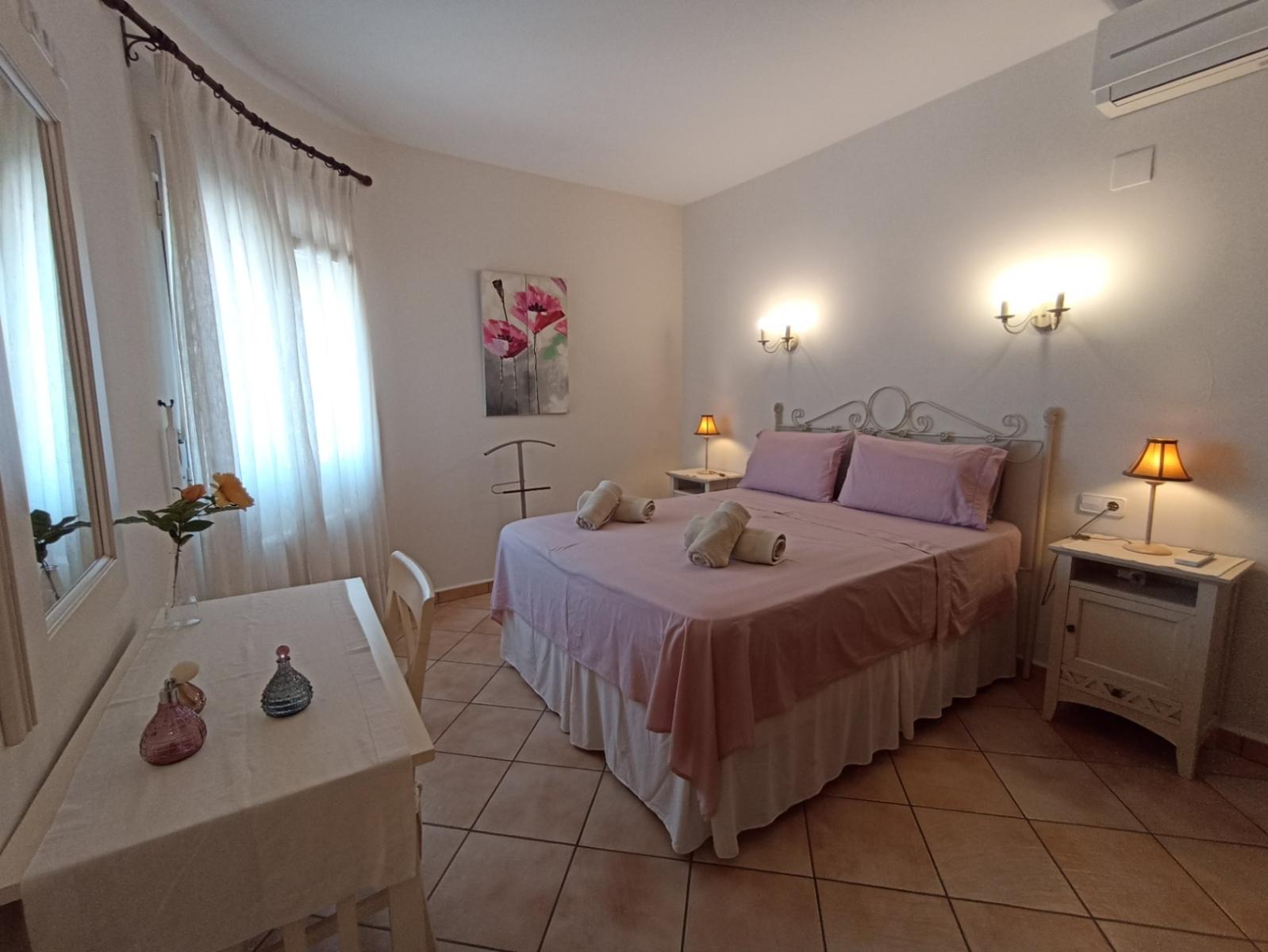 Villa for Holiday Rental in Moraira