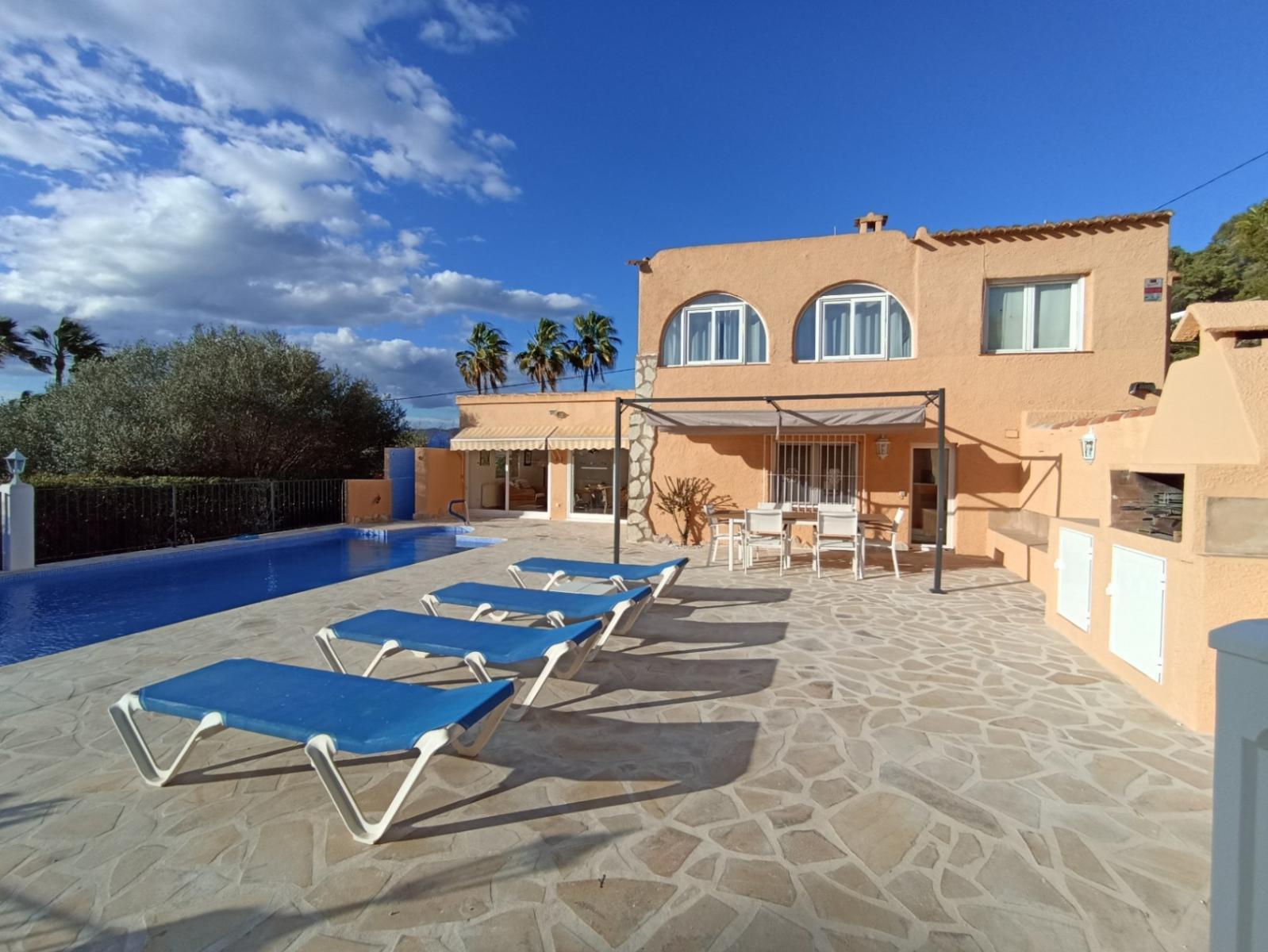 Villa en Alquiler turístico en Moraira