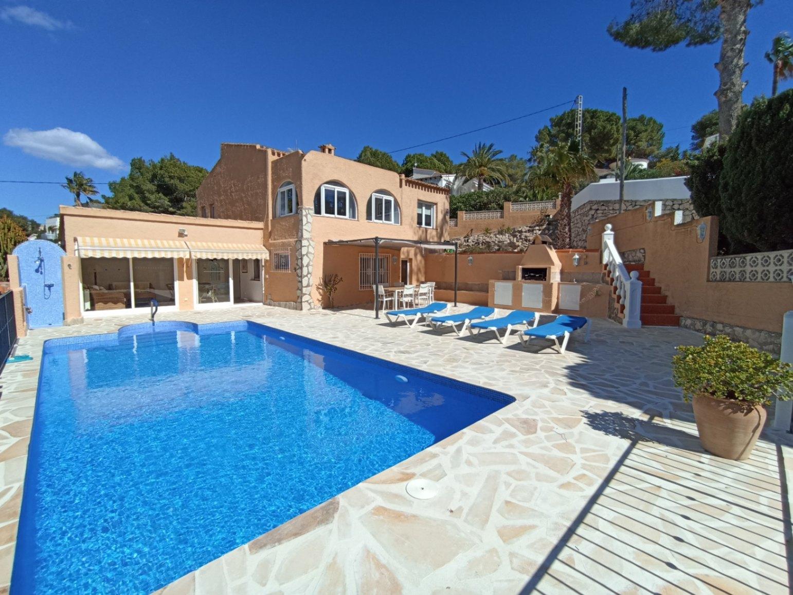 Villa en Alquiler turístico en Moraira