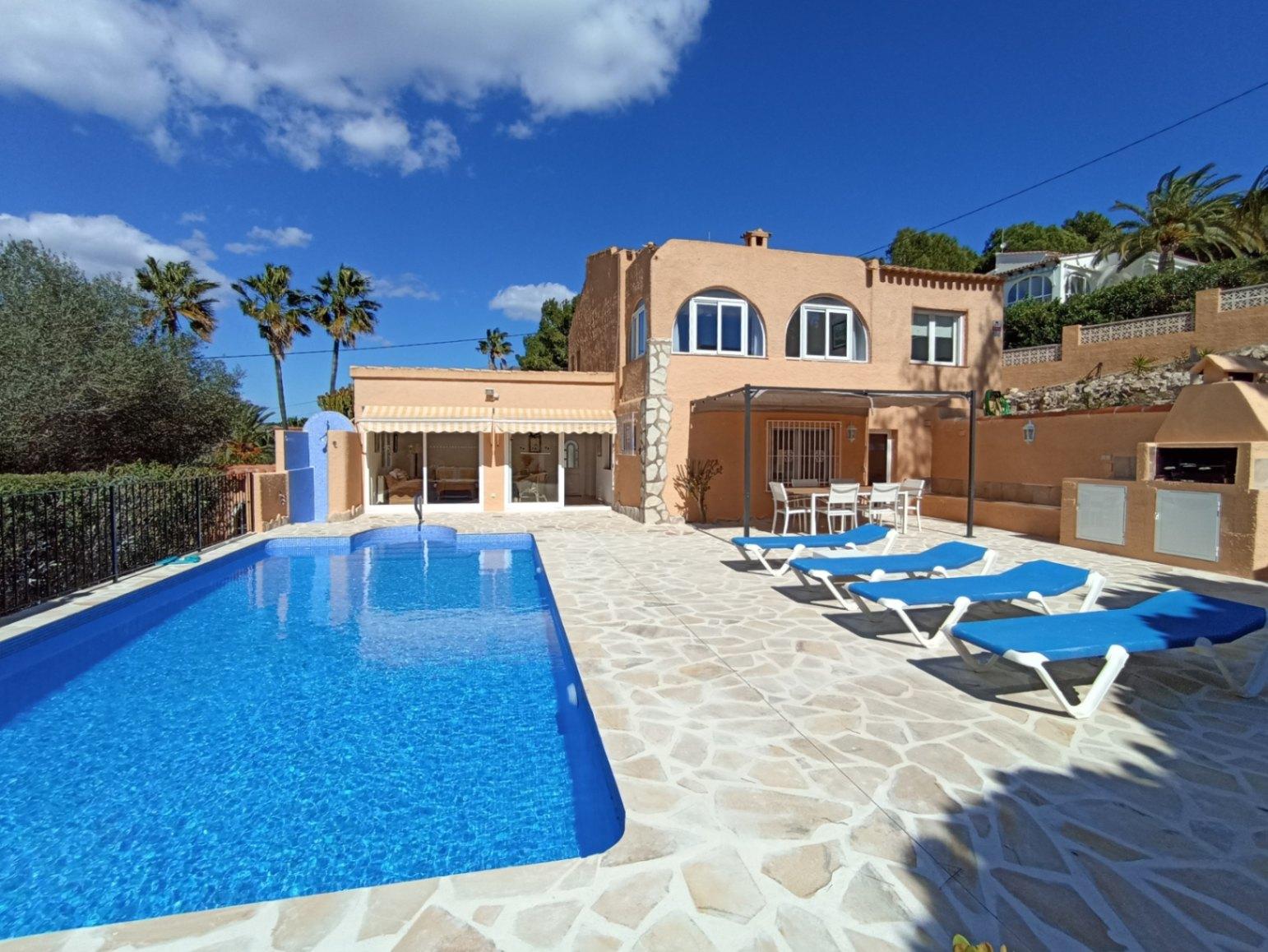 Villa en Alquiler turístico en Moraira