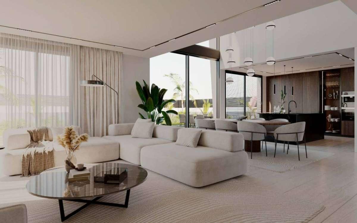 Villa for Sale in Alicante