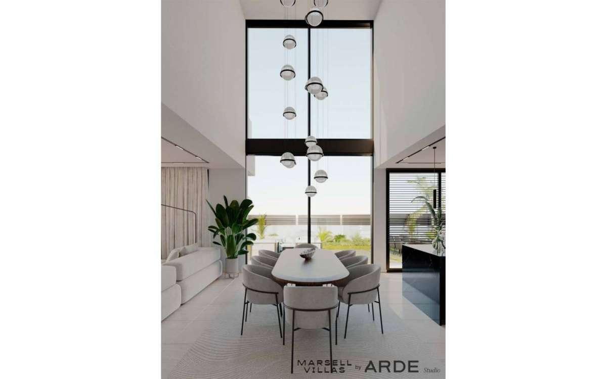 Villa for Sale in Alicante