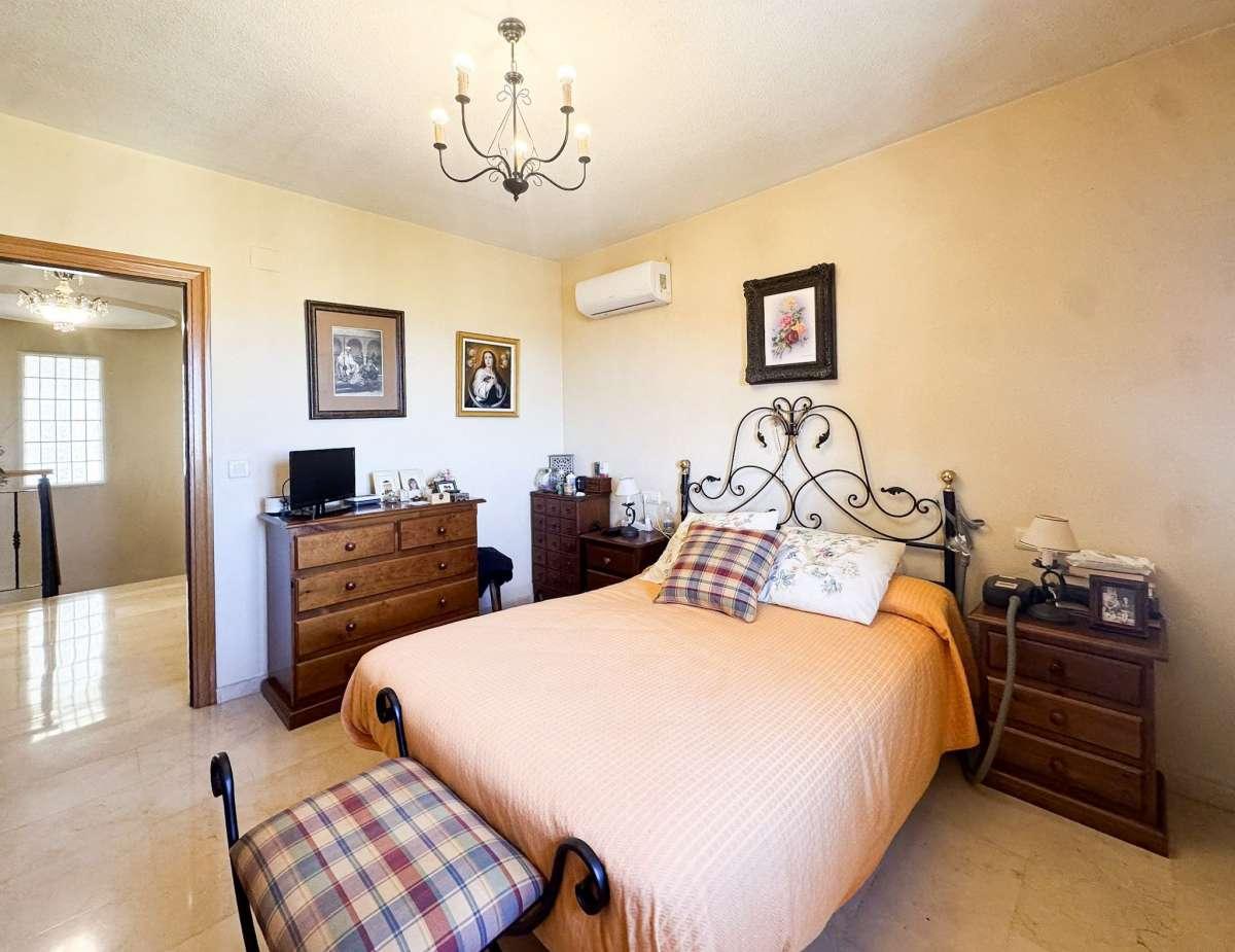 Villa en Venta en Mutxamel