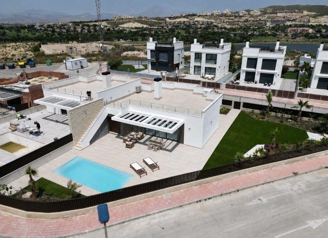 Villa en Venta en Mutxamel