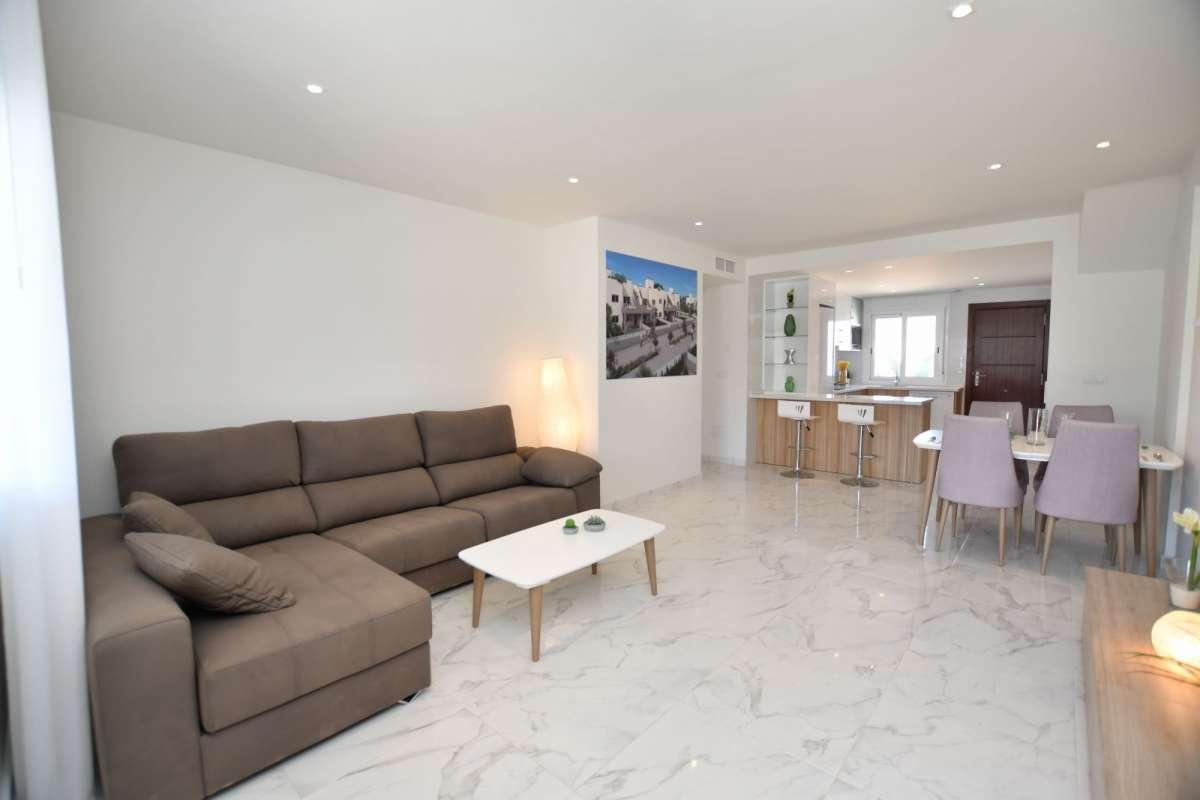 Bungalow en Venta en San Miguel de Salinas